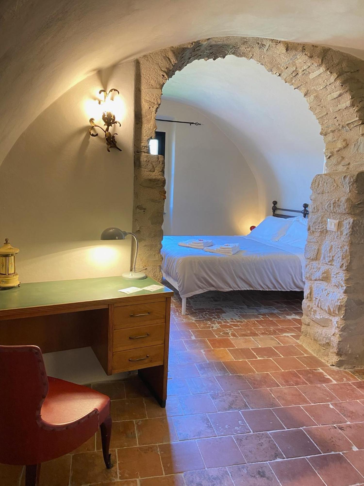 La Casa Medievale Suites E Spa Pontremoli Exterior foto